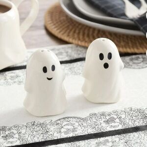 Spooky Ghost Salt and Pepper Shakers - White, Halloween Decor